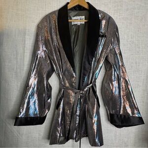 Aardvark's Silver Blazer with Black Trim